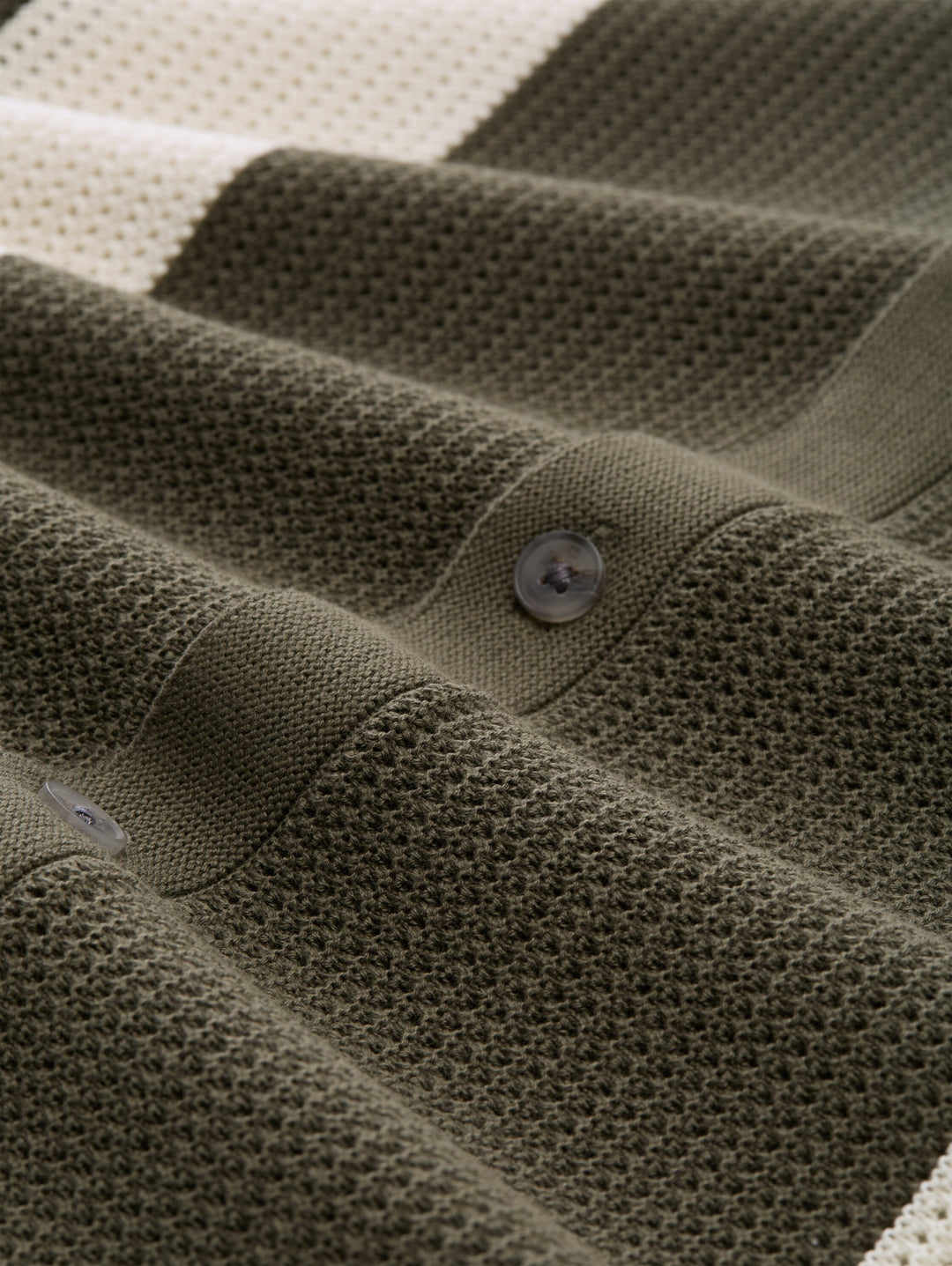 open knit polo, faded green white colorblock 39808 Bild 2