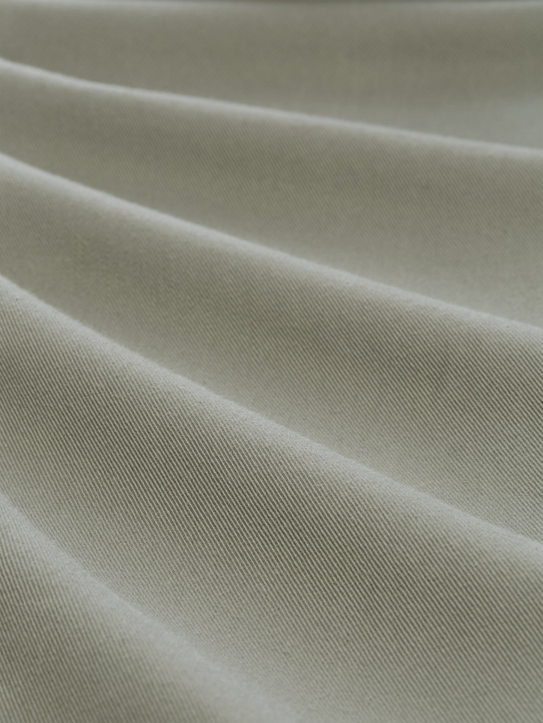 regular soft chino, Greyish Shadow Olive 10767 Bild 3