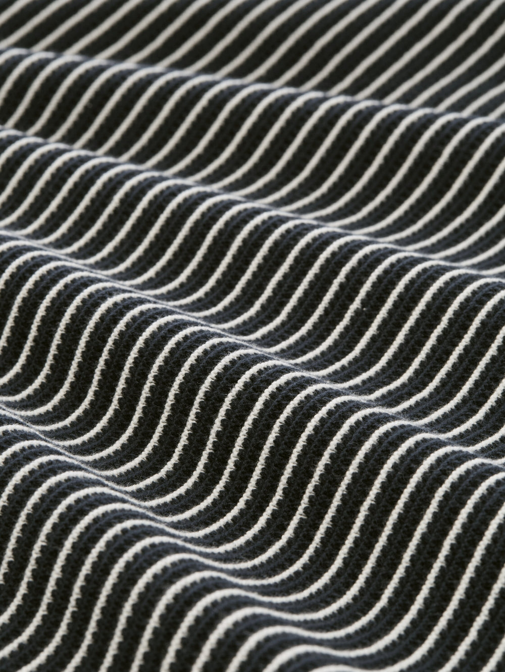 structured stripe knit polo, navy offwhite stripe 39725 Bild 2