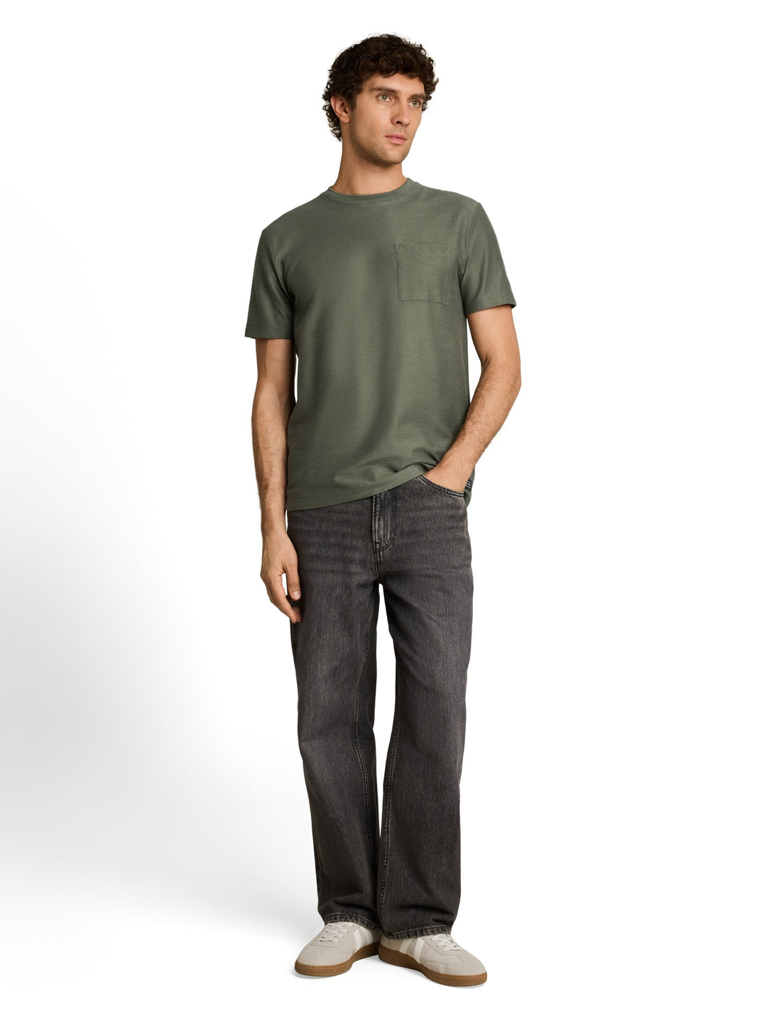 structured t-shirt with pocket, urban olive green 23802 Bild 3