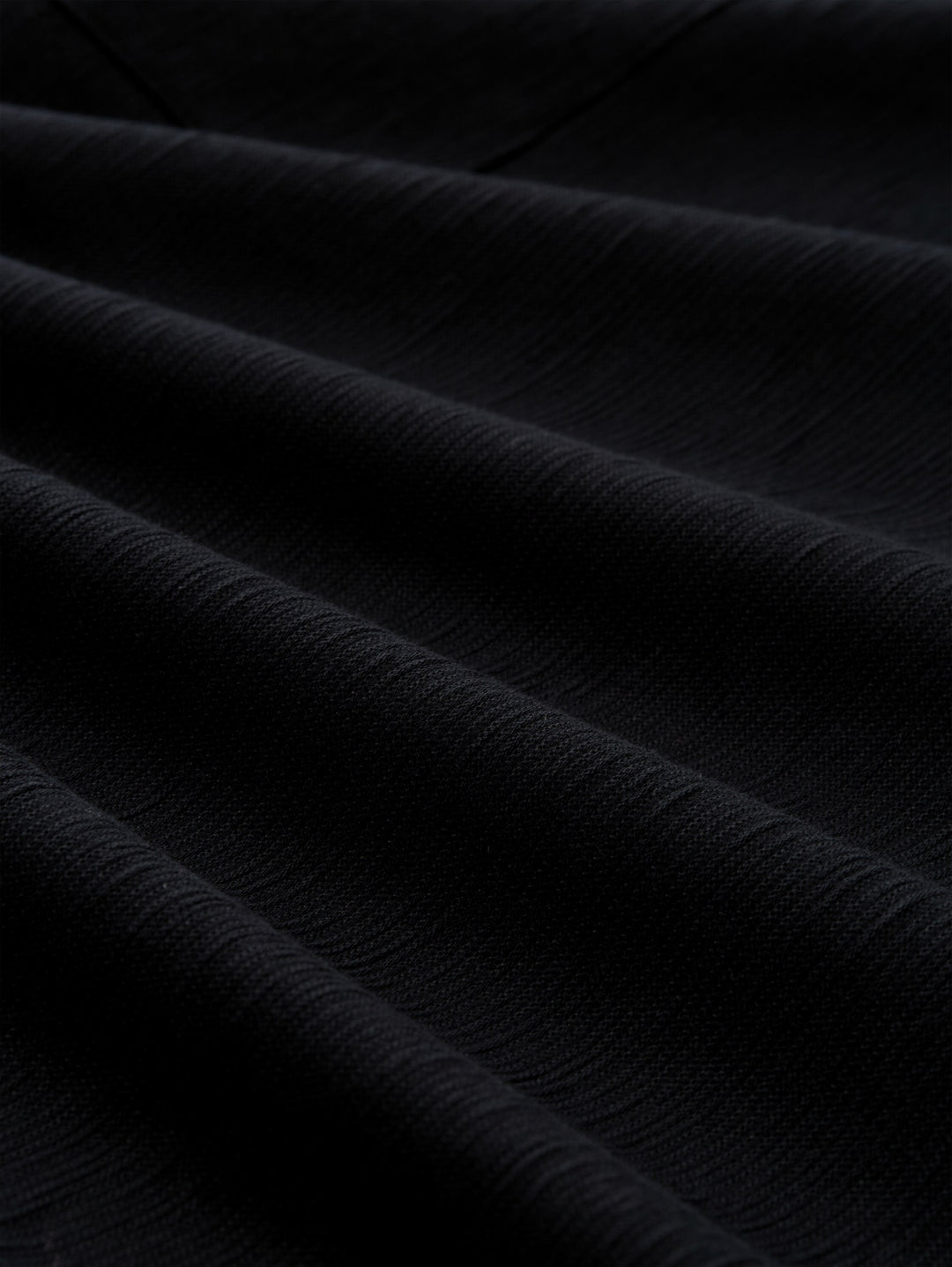 structured t-shirt with pocket, Black 29999 Bild 7