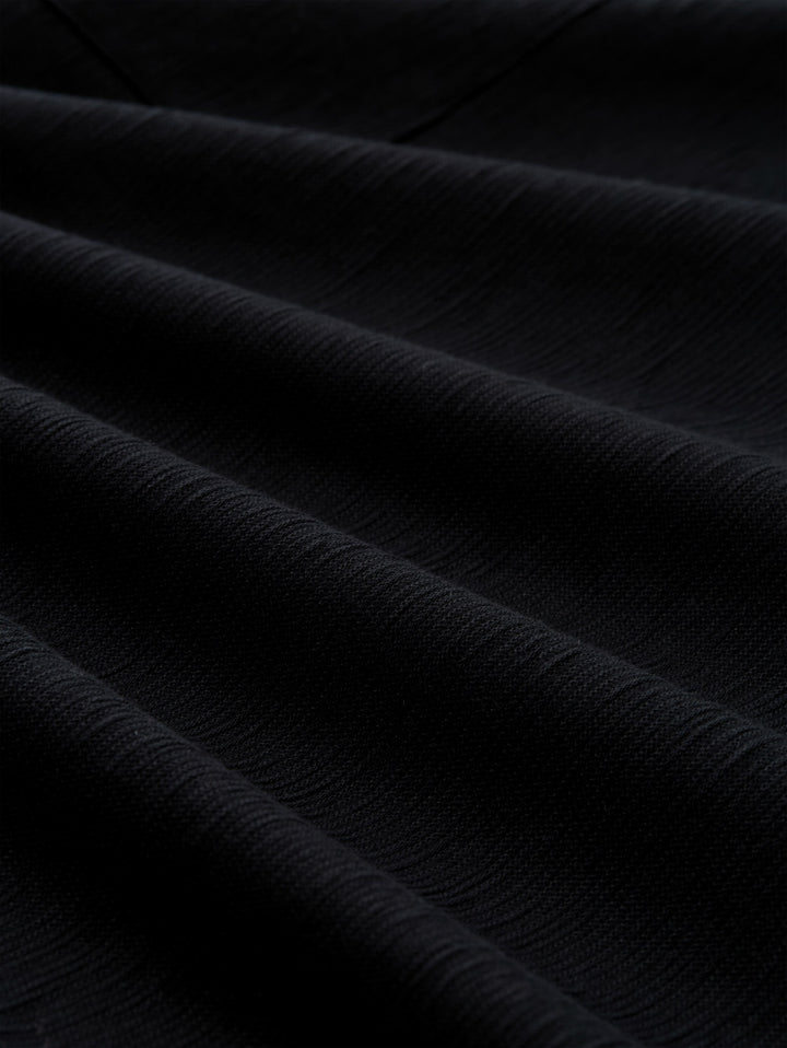 structured t-shirt with pocket, Black 29999 Bild 7