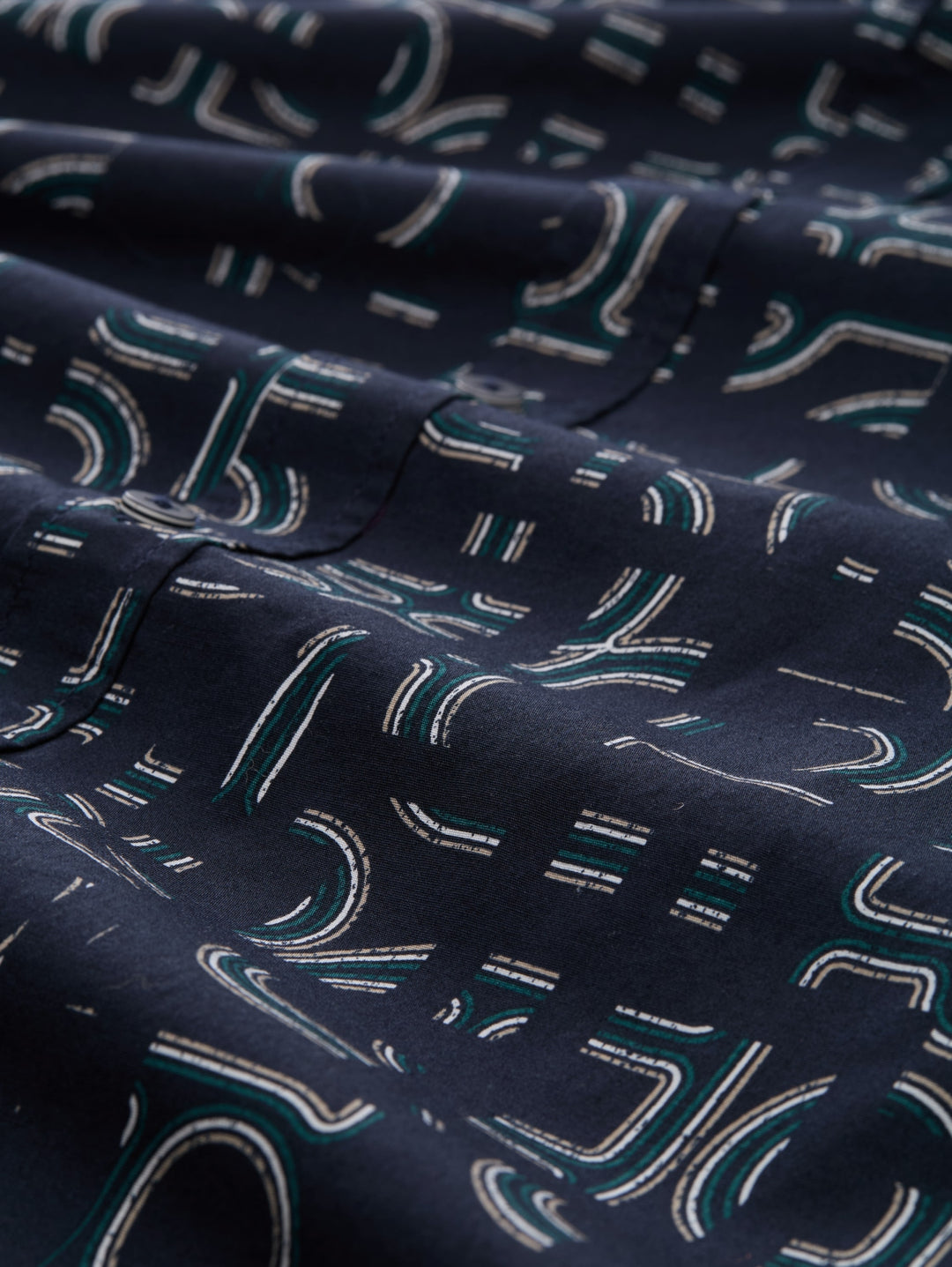 fitted printed stretch shirt, navy irregular design 38525 Bild 2