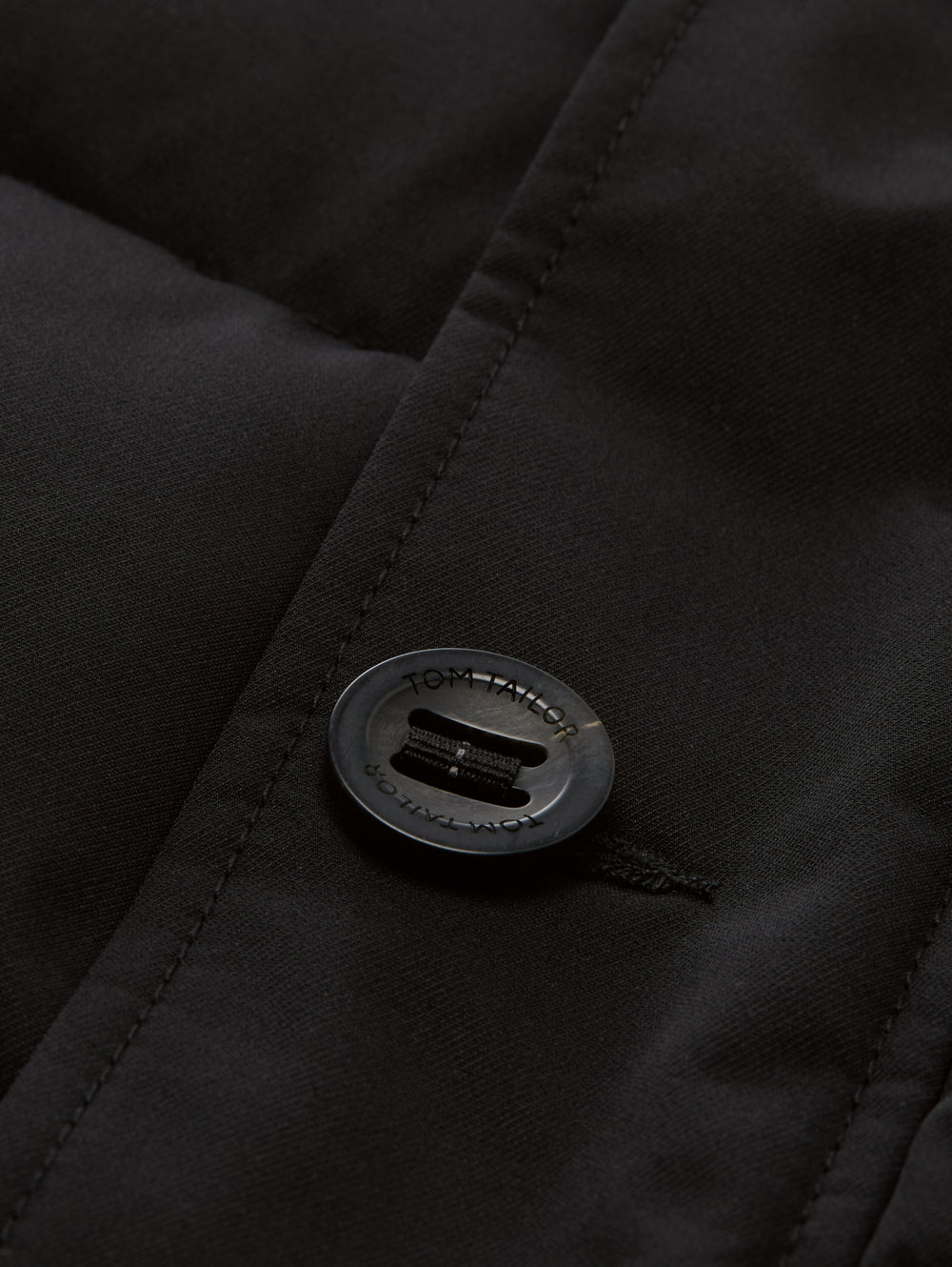 hooded quilted puffer jacket, Black 29999 Bild 2