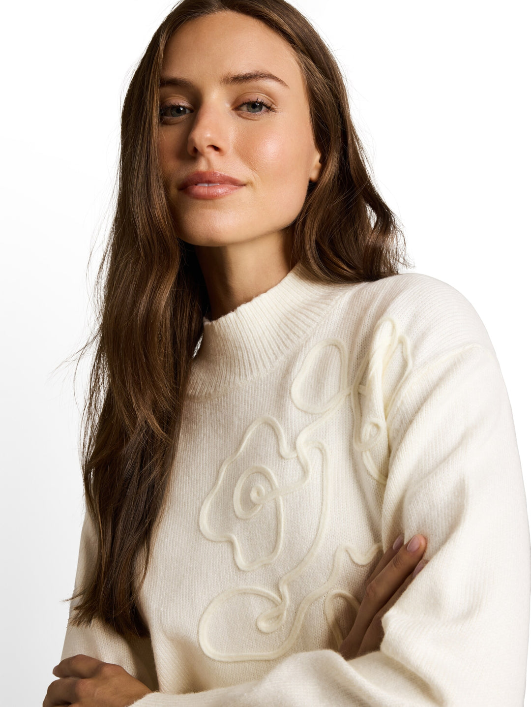 knit cosy embroidered mock-nec, Whisper White 10315 Bild 6