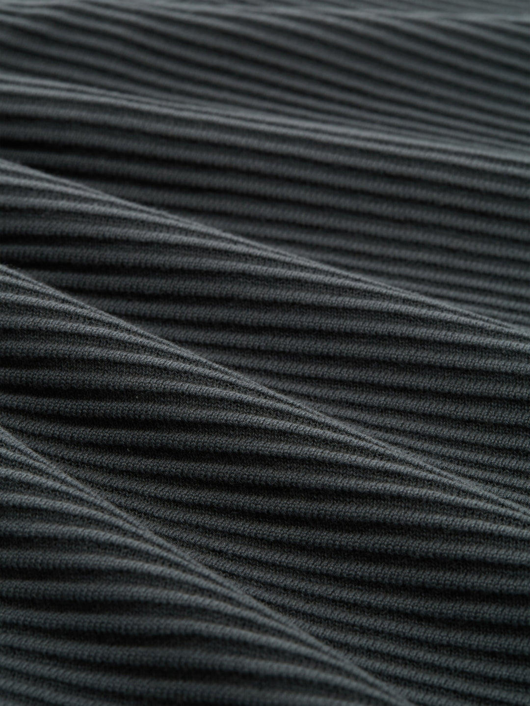 minimal structured troyer knit, Darkest Olive 14406 Bild 2