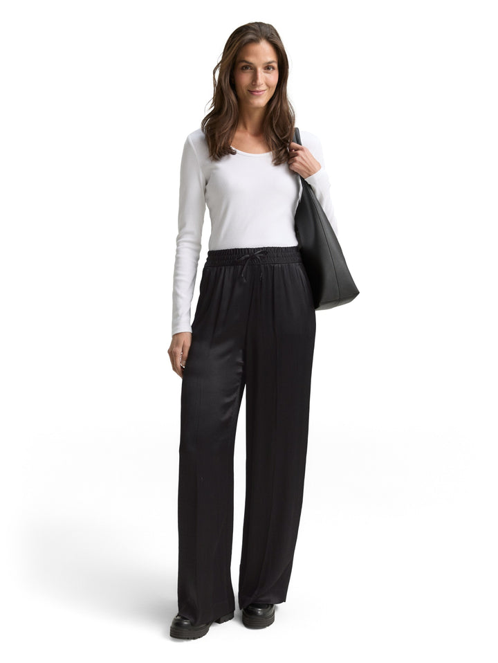 satin wide leg pants, deep black 14482 Bild 5