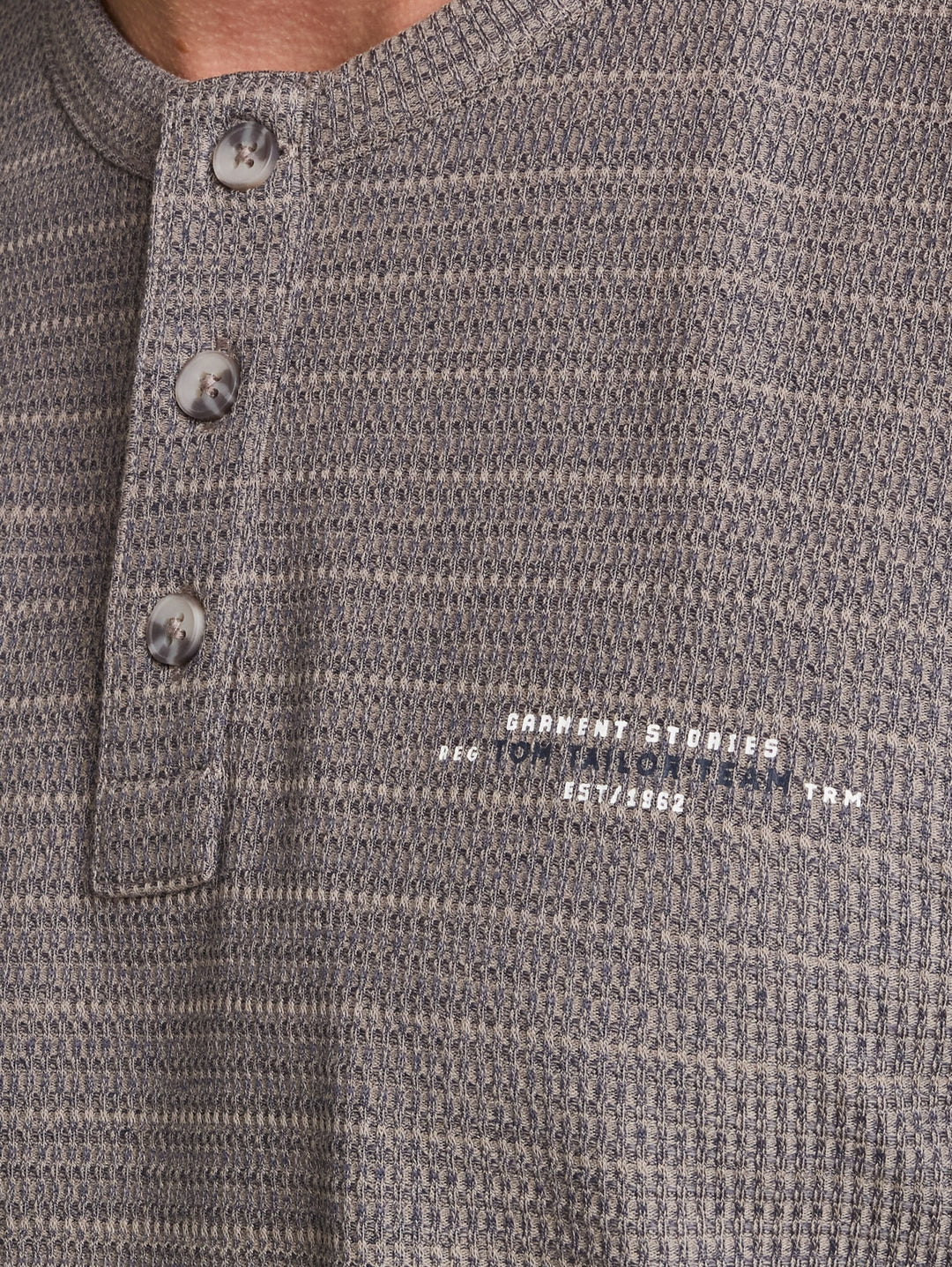 spacedye henley, taupe blue inject structure 40938 Bild 6