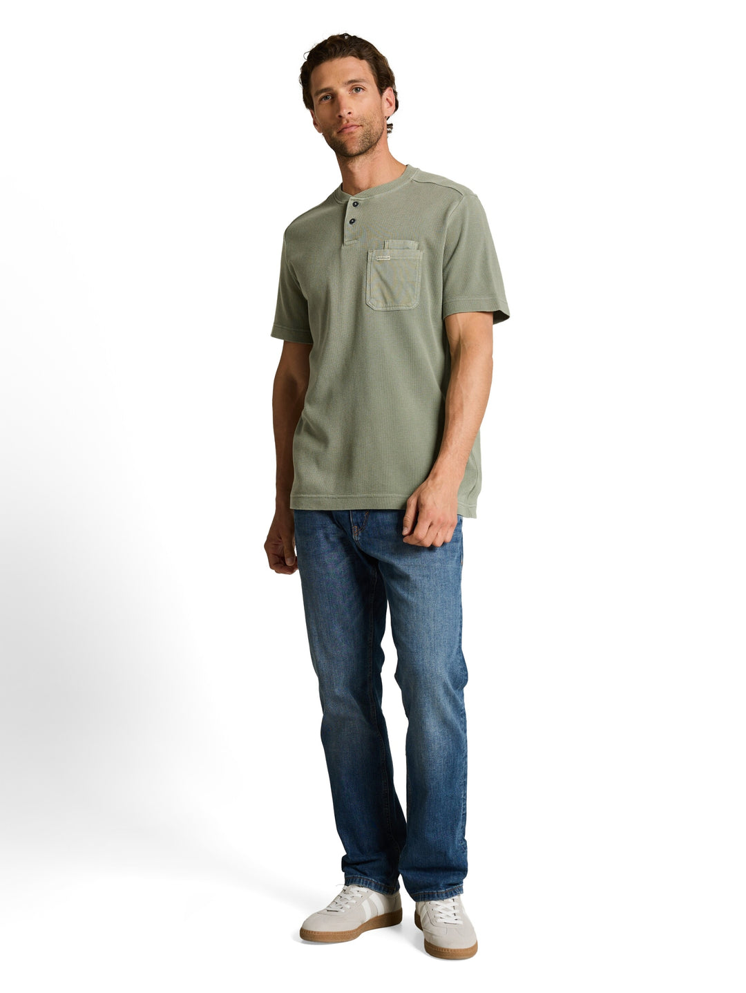 structured garment dye henley, Greyish Shadow Olive 10767 Bild 3