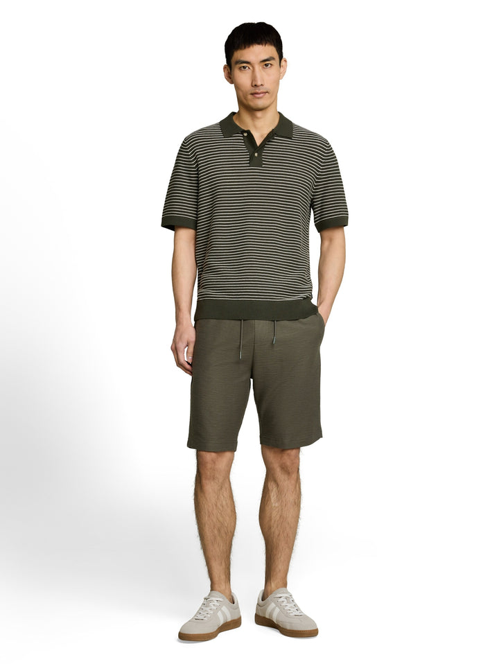 structured shorts, deep leaf green 26543 Bild 4
