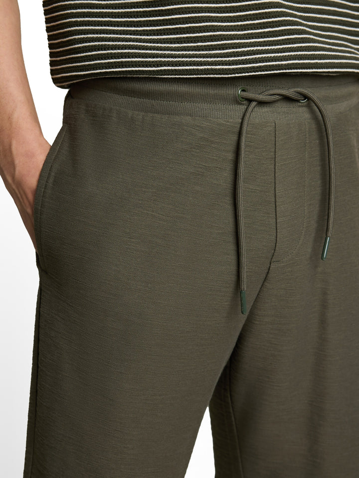 structured shorts, deep leaf green 26543 Bild 5