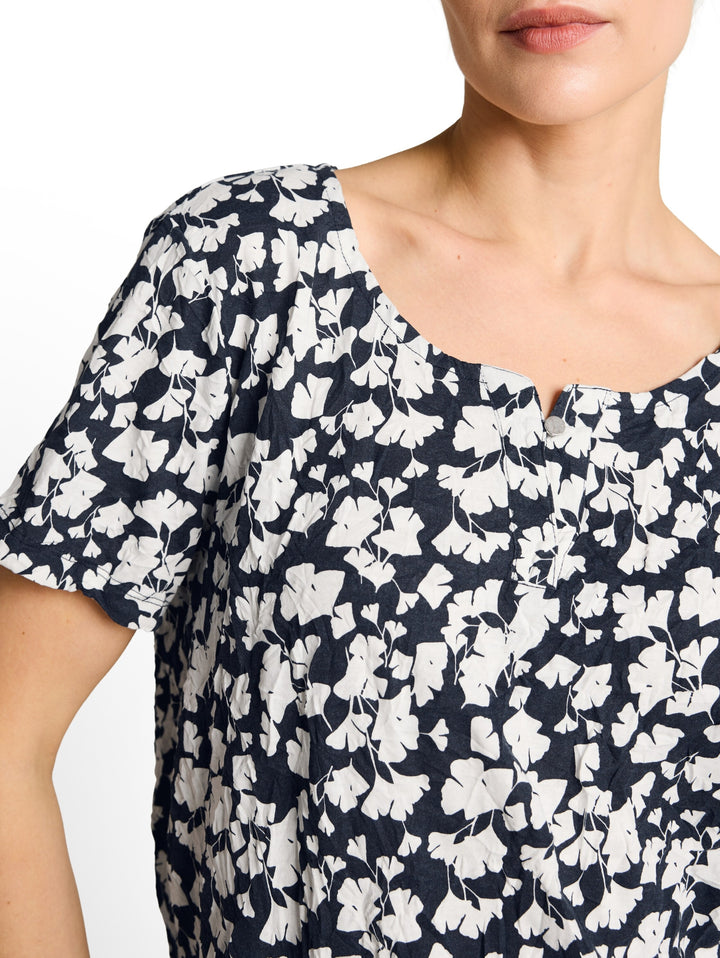 T-shirt henley crincle allover, blue ginkgo minimal 39735 Bild 5