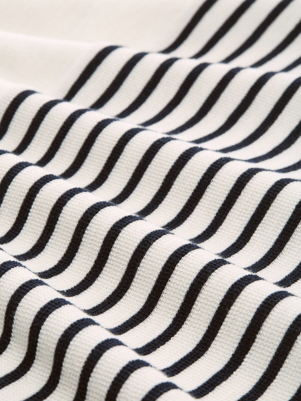 T-shirt shoulder buttons strip, offwhite navy blue stripe 39840 Bild 2