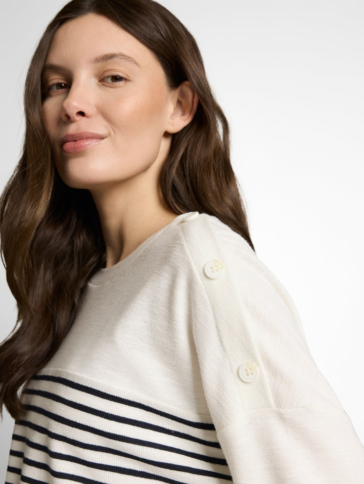 T-shirt shoulder buttons strip, offwhite navy blue stripe 39840 Bild 6
