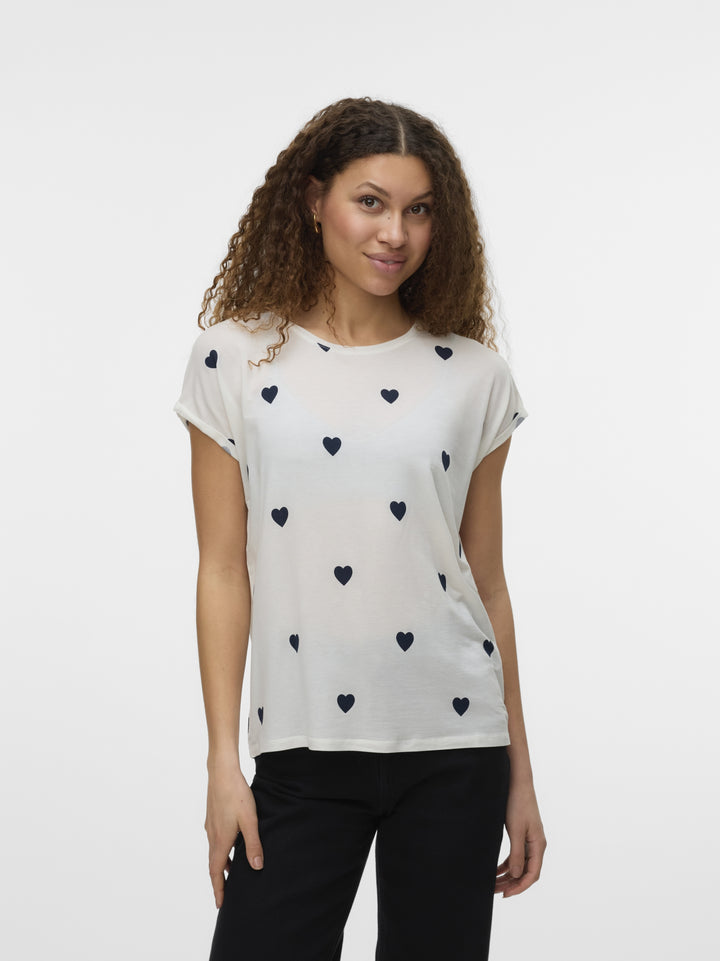 VMAVA SS TOP MULTI AOP NOOS, Snow White/NAVY BLAZER HEARTS 175598108 Bild 2