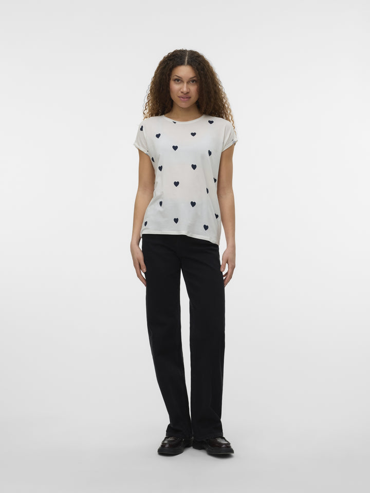 VMAVA SS TOP MULTI AOP NOOS, Snow White/NAVY BLAZER HEARTS 175598108 Bild 5
