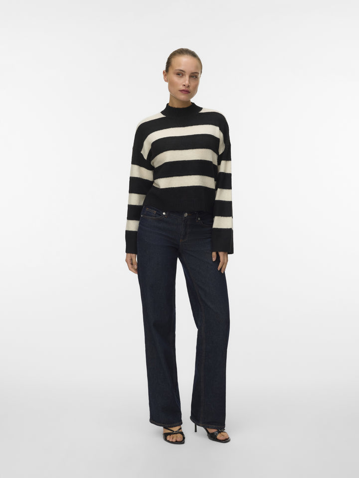 VMINEZ LS HIGHNECK SHORT PULLOVER B, Black/W. BIRCH 177868001 Bild 2