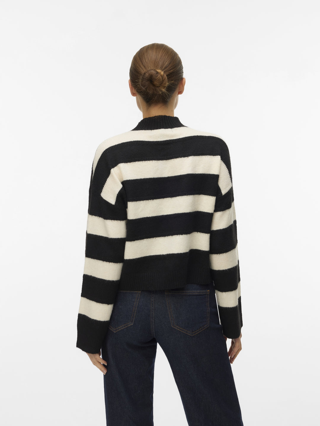 VMINEZ LS HIGHNECK SHORT PULLOVER B, Black/W. BIRCH 177868001 Bild 3