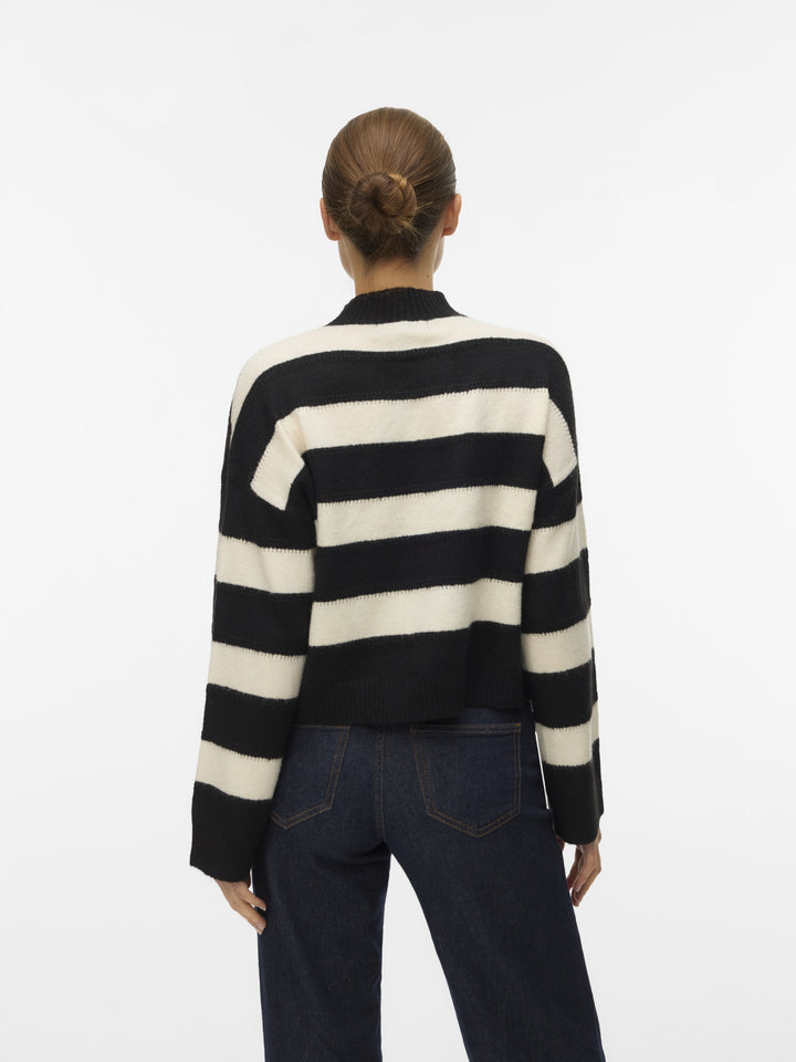 VMINEZ LS HIGHNECK SHORT PULLOVER B, Black/W. BIRCH 177868001 Bild 3