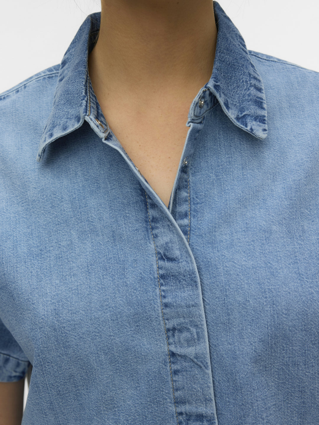 VMINGEBORG SS DENIM SHIRT MIX, Light Blue Denim 178000 Bild 5