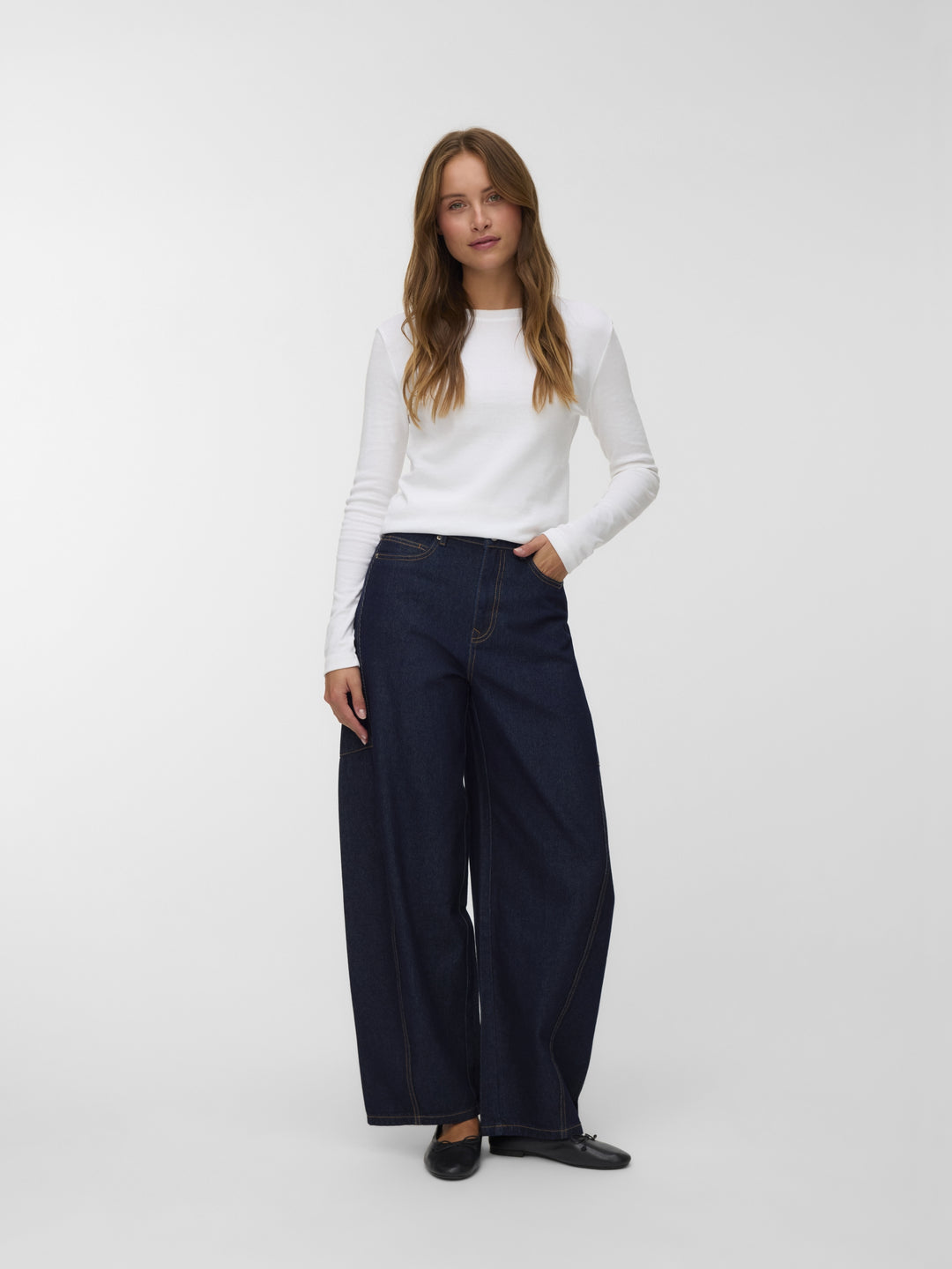 VMKAITLIN HR WIDE BARREL JEANS SI35, Dark Blue Denim 178006 Bild 3