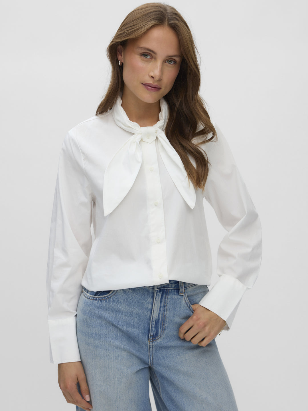 VMSYNNE LS NECK SCARF SHIRT WVN NOO, Snow White 175598 Bild 5