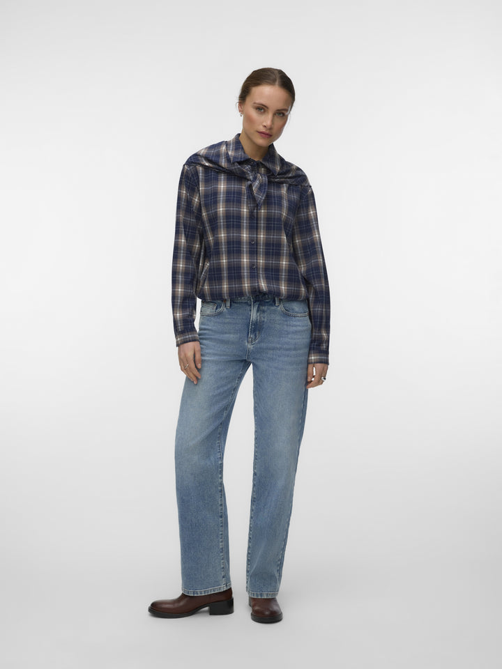 VMTILDA LS SCARF SHIRT WVN, Navy Blazer/Fossil/snow white 188780001 Bild 3